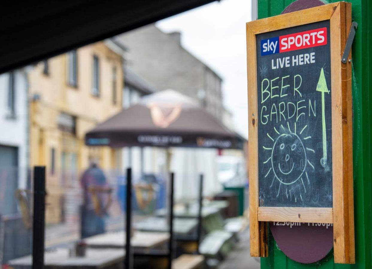 The Bailey Gastro Bar Bed & Breakfast Атлоун Екстериор снимка